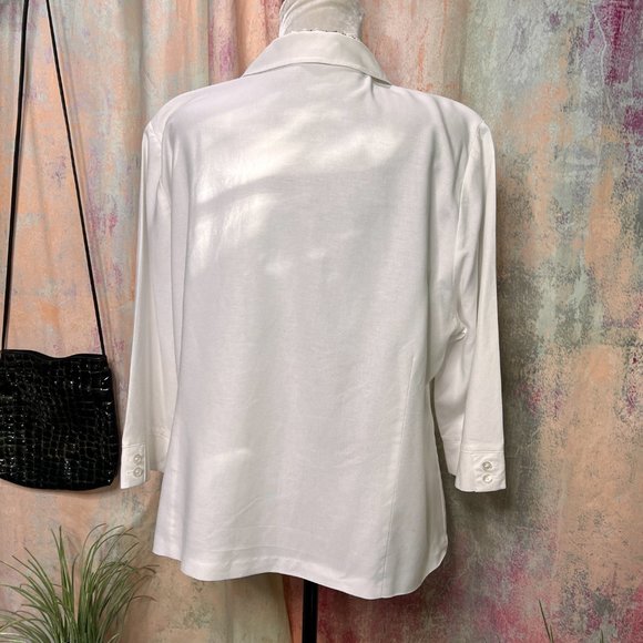 πViscose - Linen Button Down Blouse with 3/4 Sleeves - Picture 2 of 14